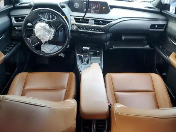JTHX3JBH2M2042869 2021 LEXUS UX - Image 8