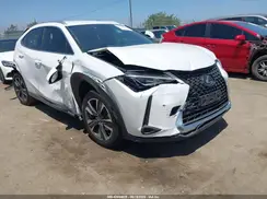JTHX3JBH3L2029076 2020 LEXUS UX