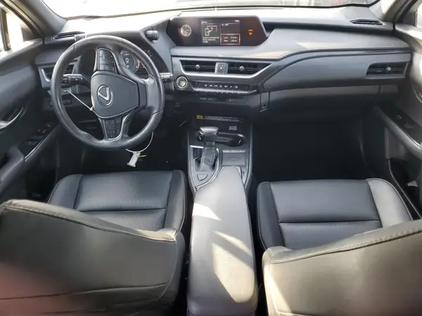 JTHX3JBH3L2030146 2020 LEXUS UX - Image 8