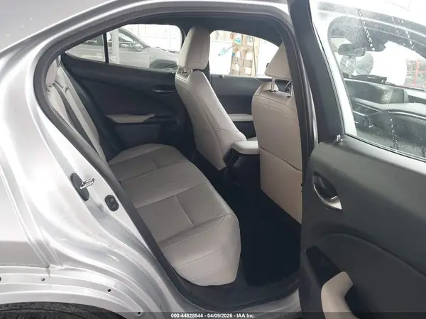 JTHX3JBH3L2030616 2020 LEXUS UX - Image 8