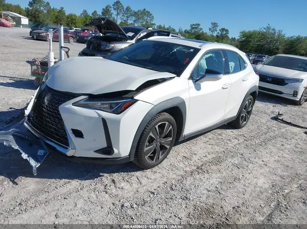 JTHX3JBH3M2032044 2021 LEXUS UX - Image 2