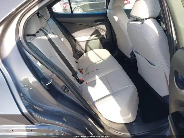 JTHX3JBH3N2051968 2022 LEXUS UX - Image 8