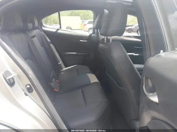 JTHX3JBH4L2029197 2020 LEXUS UX - Image 8
