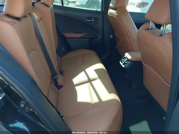 JTHX3JBH4N2046388 2022 LEXUS UX - Image 8
