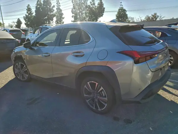 JTHX3JBH4N2054930 2022 LEXUS UX - Image 2
