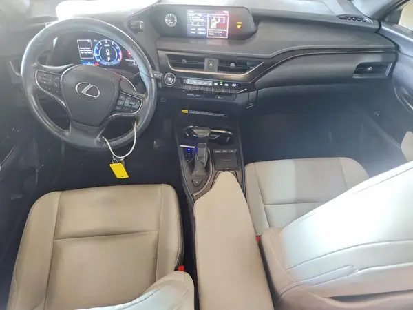 JTHX3JBH5M2042705 2021 LEXUS UX - Image 8