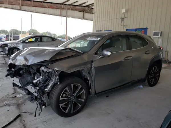 JTHX3JBH7L2022082 2020 LEXUS UX - Image 1