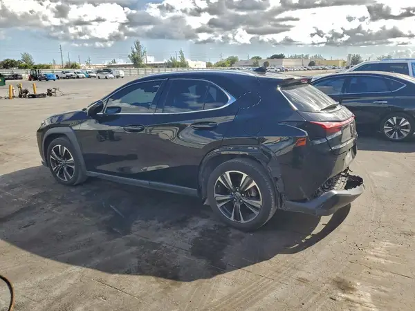 JTHX3JBH7L2022258 2020 LEXUS UX - Image 2