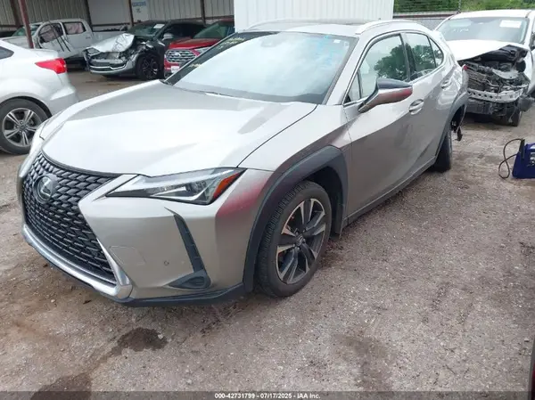 JTHX3JBH7N2051035 2022 LEXUS UX - Image 2