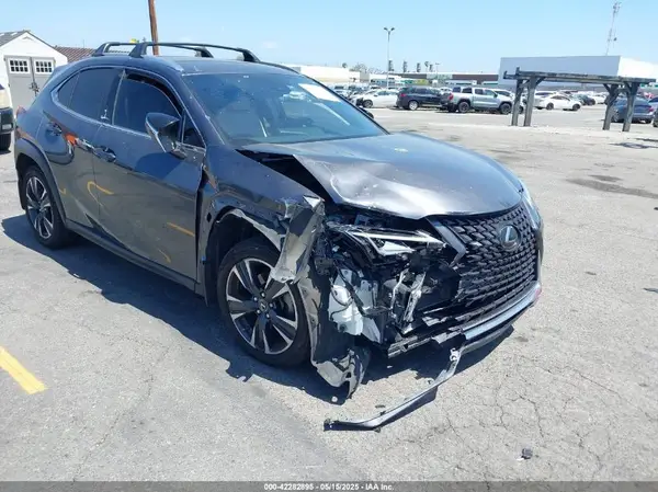 JTHX3JBH7N2055392 2022 LEXUS UX - Image 1