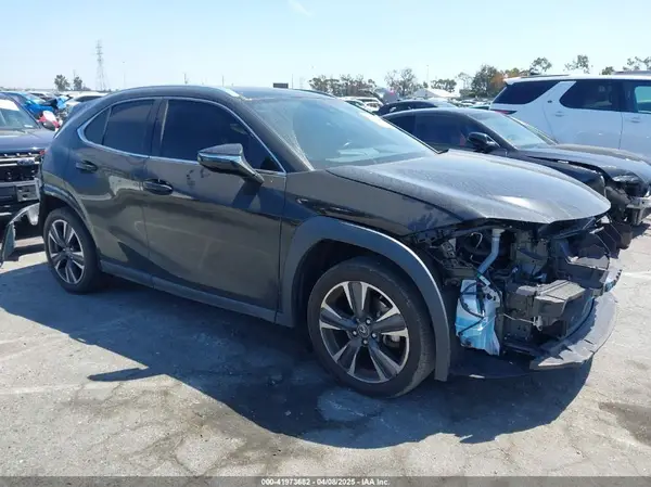 JTHX3JBH8N2047074 2022 LEXUS UX - Image 1