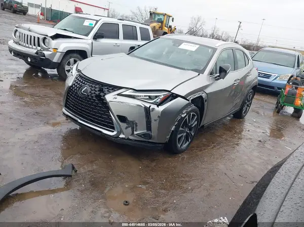 JTHX3JBH9L2031446 2020 LEXUS UX - Image 2