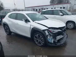 JTHX3JBH9M2040214 2021 LEXUS UX