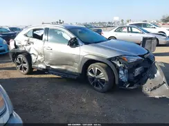 JTHX3JBH9M2040925 2021 LEXUS UX