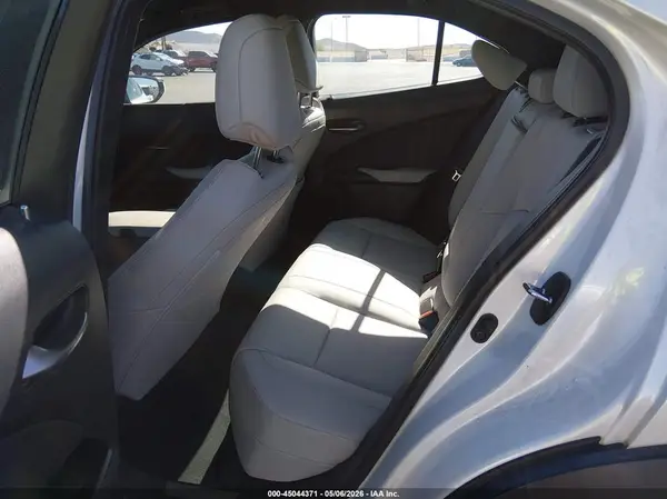 JTHX3JBH9N2046970 2022 LEXUS UX - Image 8