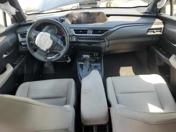 JTHX3JBHXL2025042 2020 LEXUS UX - Image 8