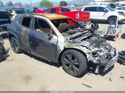 JTHX3JBHXN2048789 2022 LEXUS UX
