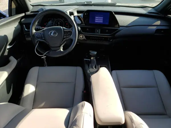 JTHX6JBH0P2140844 2023 LEXUS UX - Image 8