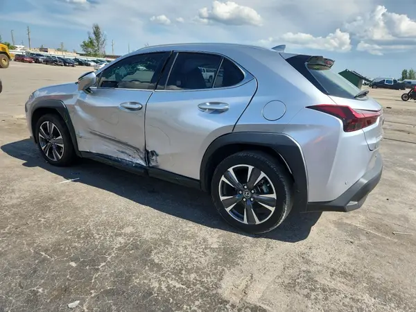 JTHX6JBH0P2144229 2023 LEXUS UX - Image 2