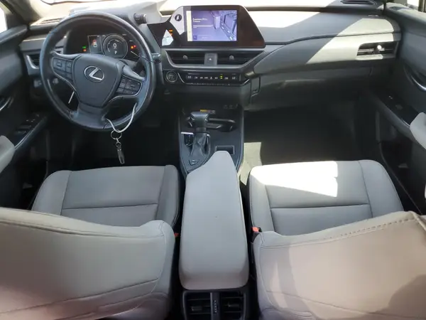 JTHX6JBH0R2172714 2024 LEXUS UX - Image 8