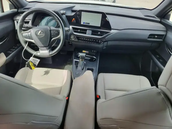 JTHX6JBH1R2189389 2024 LEXUS UX - Image 8