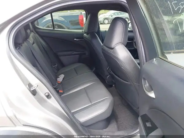 JTHX6JBH2L2065607 2020 LEXUS UX - Image 8