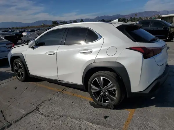 JTHX6JBH3P2156049 2023 LEXUS UX - Image 2