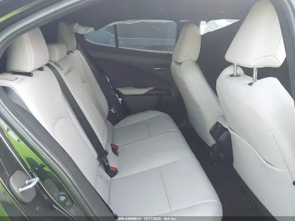 JTHX6JBH5R2188956 2024 LEXUS UX - Image 8