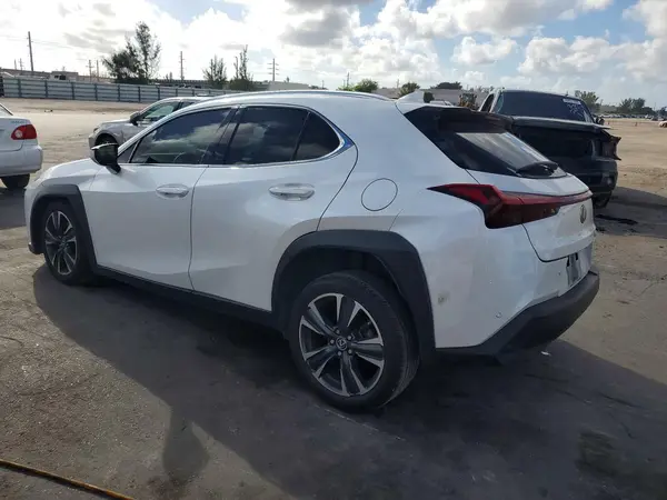 JTHX6JBH6P2148432 2023 LEXUS UX - Image 2