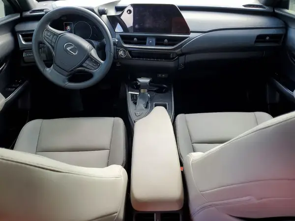 JTHX6JBH6P2148432 2023 LEXUS UX - Image 8