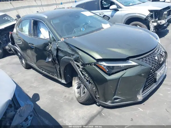 JTHX6JBH7R2166165 2024 LEXUS UX - Image 1