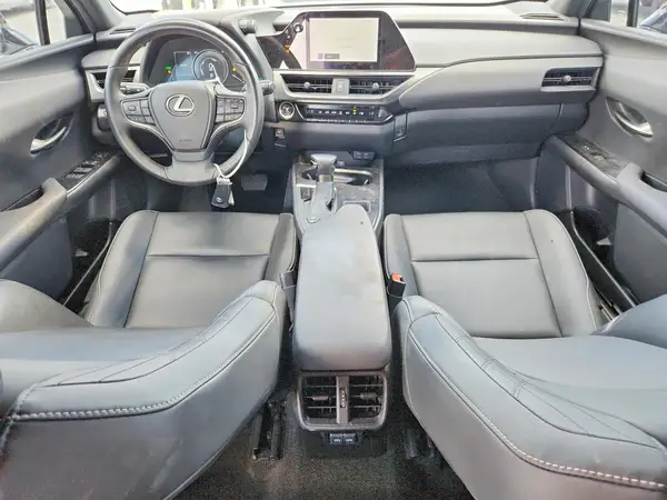 JTHX6JBH9P2152197 2023 LEXUS UX - Image 8