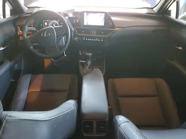 JTHX6JBHXP2157702 2023 LEXUS UX - Image 8