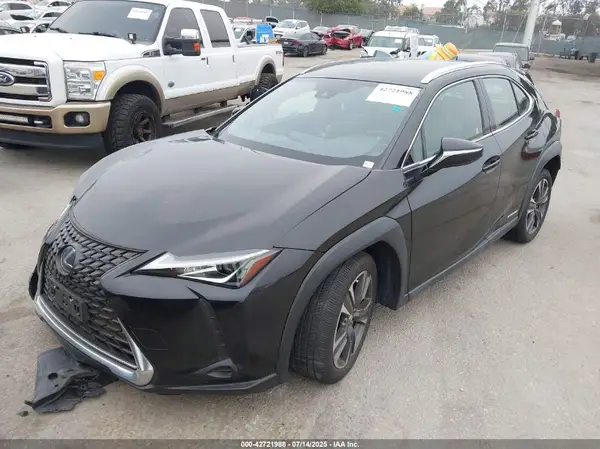 JTHX9JBH1L2036235 2020 LEXUS UX - Image 2