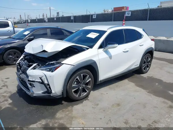 JTHX9JBH1M2038102 2021 LEXUS UX - Image 2