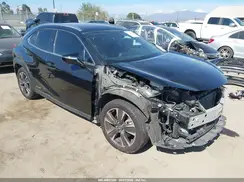 JTHX9JBH1N2061669 2022 LEXUS UX