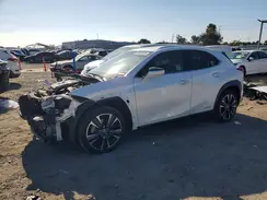 JTHX9JBH2M2040389 2021 LEXUS UX
