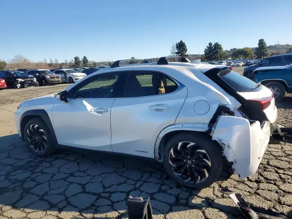 JTHX9JBH2N2059414 2022 LEXUS UX - Image 2
