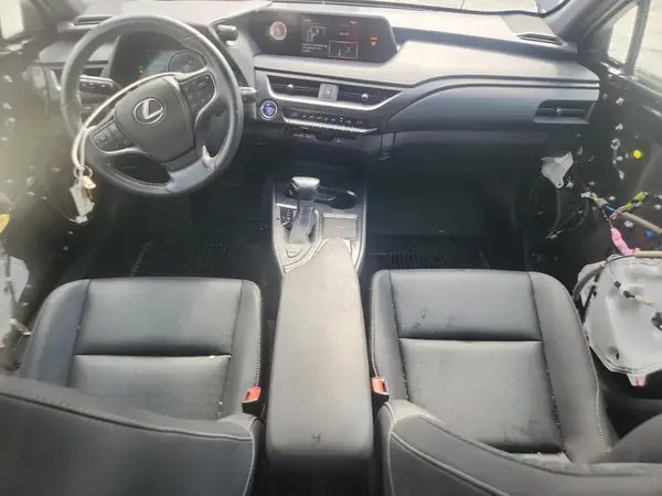 JTHX9JBH3M2039820 2021 LEXUS UX - Image 8