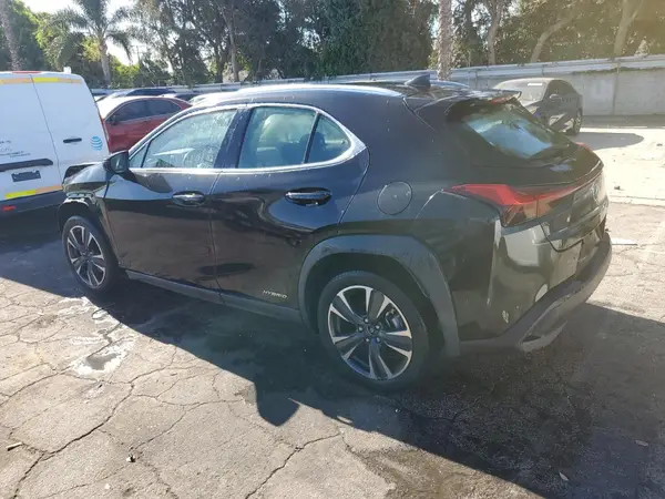 JTHX9JBH3N2060572 2022 LEXUS UX - Image 2