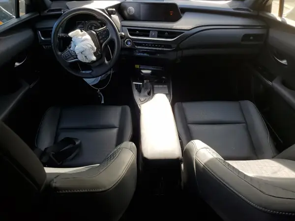 JTHX9JBH3N2060572 2022 LEXUS UX - Image 8