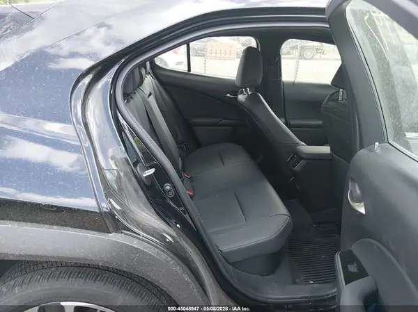 JTHX9JBH3P2063829 2023 LEXUS UX - Image 8