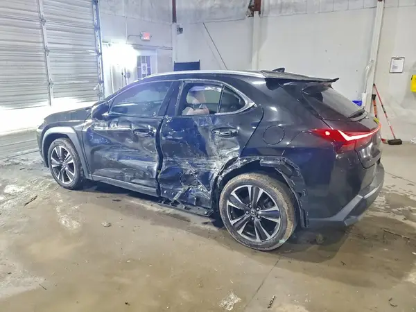 JTHX9JBH4L2034155 2020 LEXUS UX - Image 2