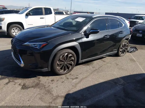 JTHX9JBH5M2045599 2021 LEXUS UX - Image 2