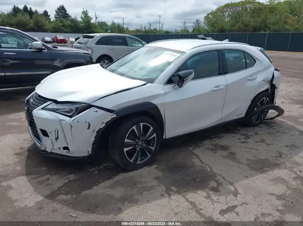 JTHX9JBH5M2051466 2021 LEXUS UX - Image 2