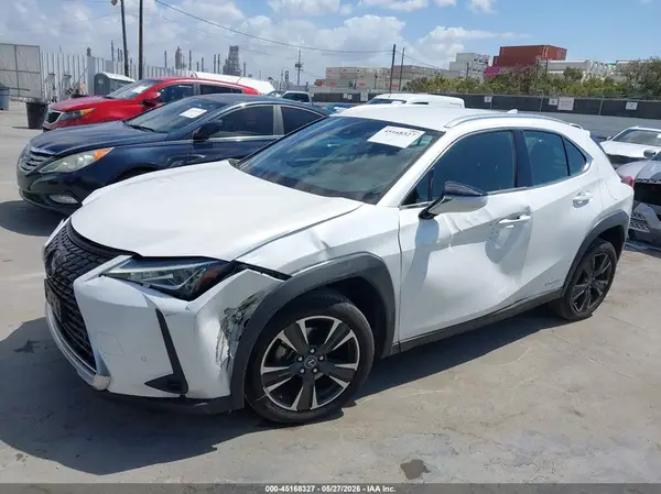 JTHX9JBH5N2055700 2022 LEXUS UX - Image 2