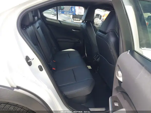 JTHX9JBH5N2055700 2022 LEXUS UX - Image 8