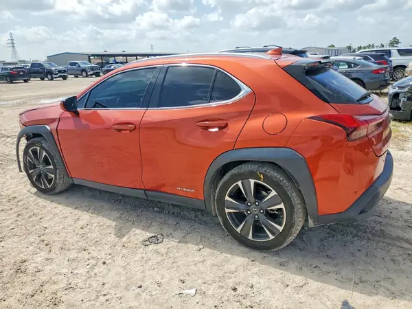 JTHX9JBH5N2061738 2022 LEXUS UX - Image 2