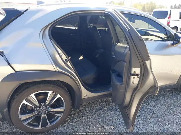 JTHX9JBH6M2044638 2021 LEXUS UX - Image 8