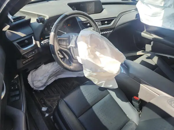 JTHX9JBH7L2030097 2020 LEXUS UX - Image 8